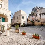 San Pietro - Sassi Di