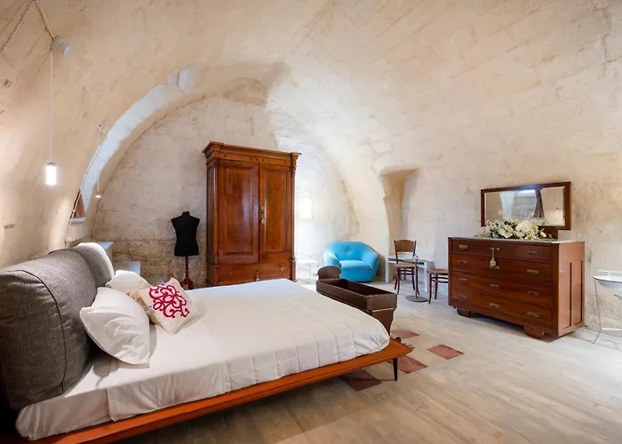 San Pietro - Sassi Di 4* Matera